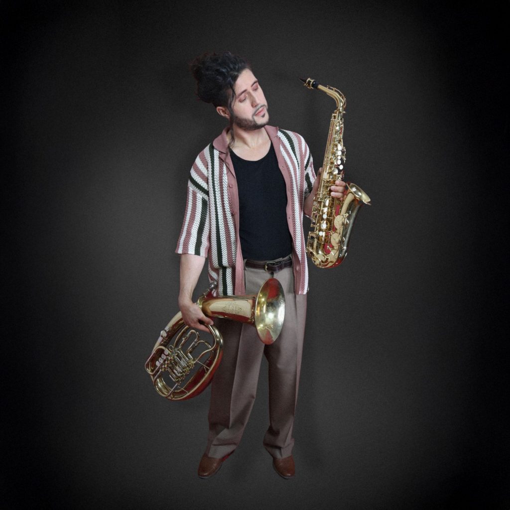 Portrait - Tenor + Sax - Noise - black - SQUARE